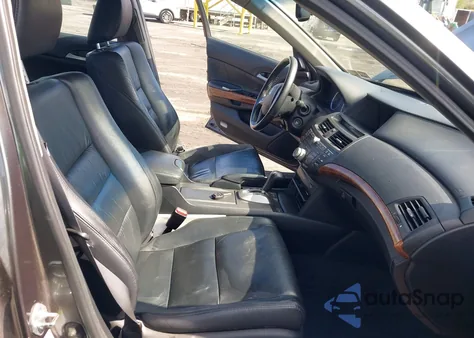 2011 Honda Accord 3.5 Ex-L из США, поврежденный, VIN 1HGCP3F83BA020345